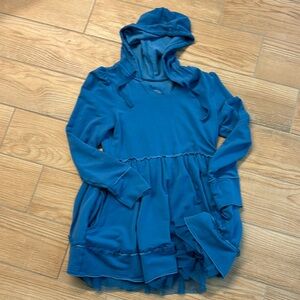 Evy’s Tree size S Hoodie